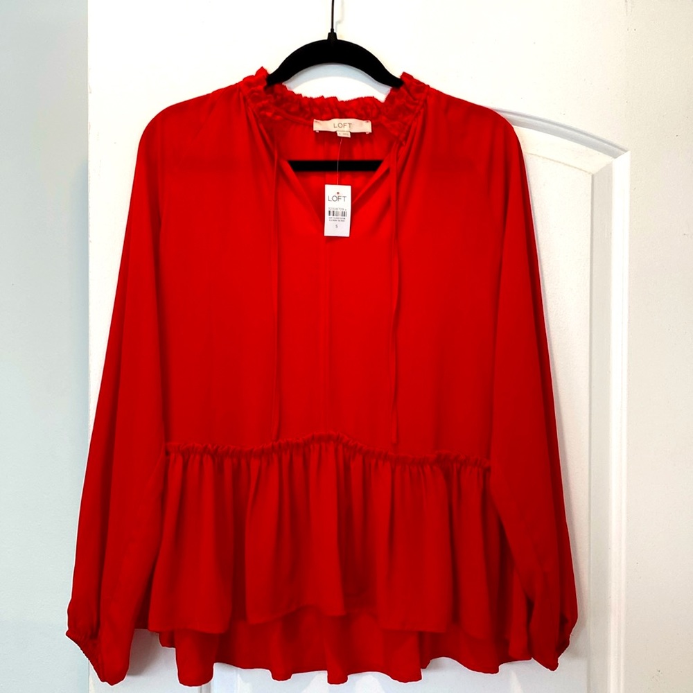 NWT red LOFT blouse- never worn